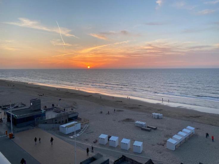 Appartement Vue Sur Mer - Splendide Localisation! Sint-Idesbald Eksteriør billede