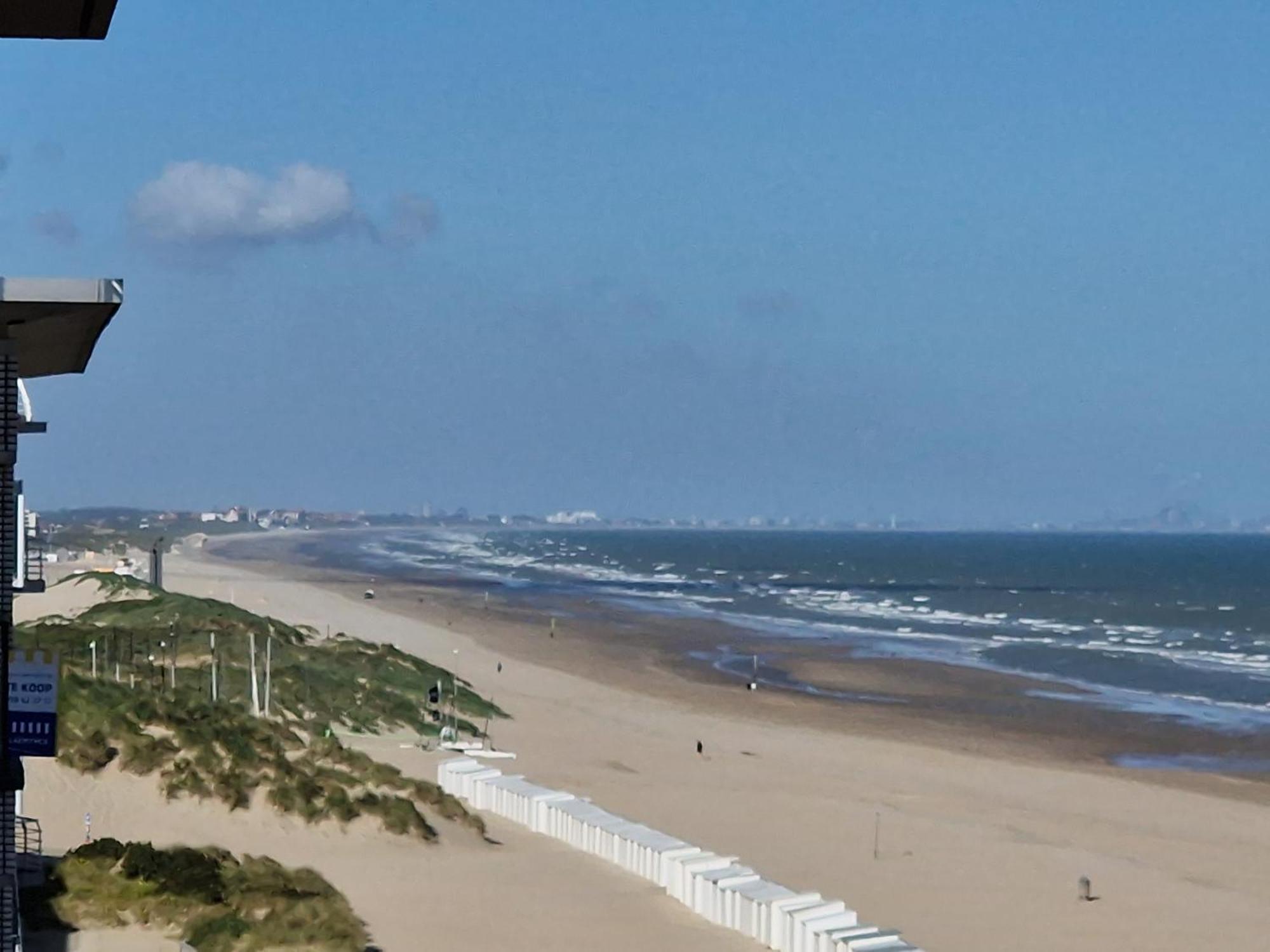 Appartement Vue Sur Mer - Splendide Localisation! Sint-Idesbald Eksteriør billede
